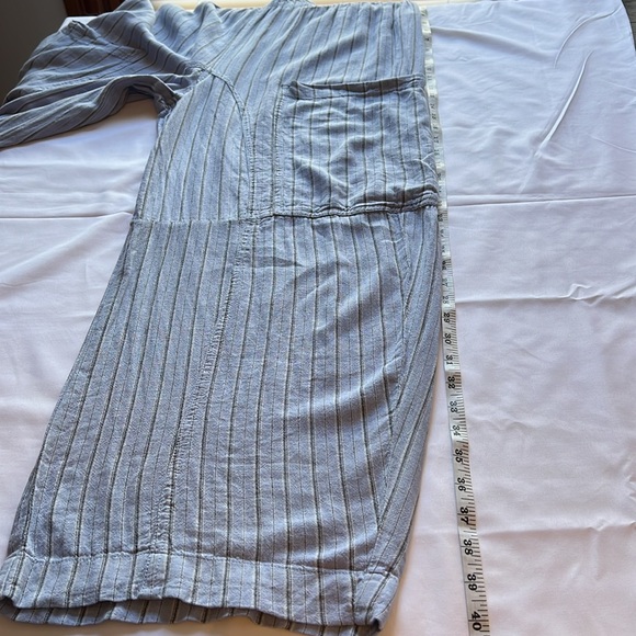 Urban Outfitters Mae Striped Linen Cargo Pant Light Blue Wide Leg Pants M EUC - Picture 7 of 10